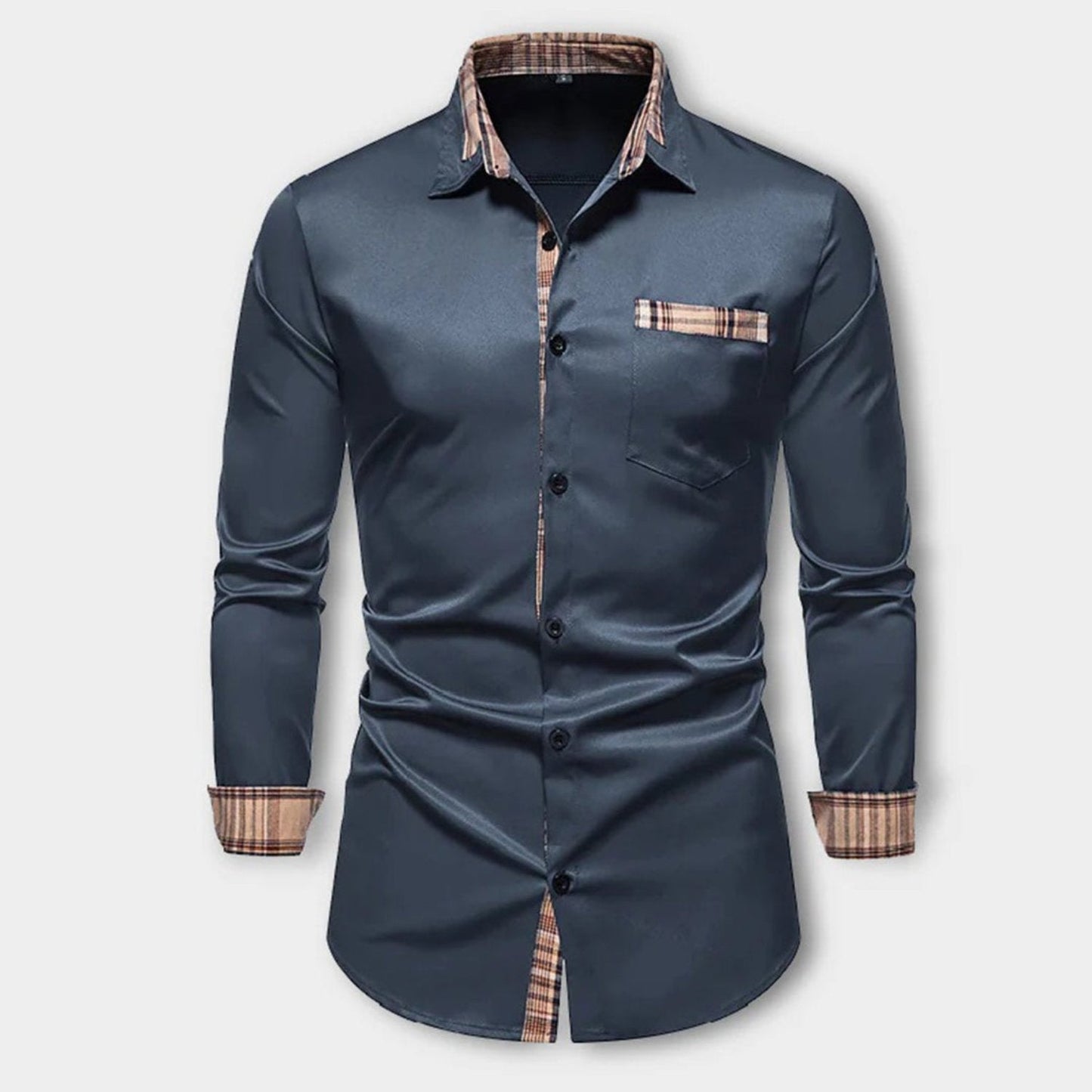 "Camicia classica da uomo, nera, taglio sartoriale, elegante e versatile, perfetta per eventi speciali o professionali."