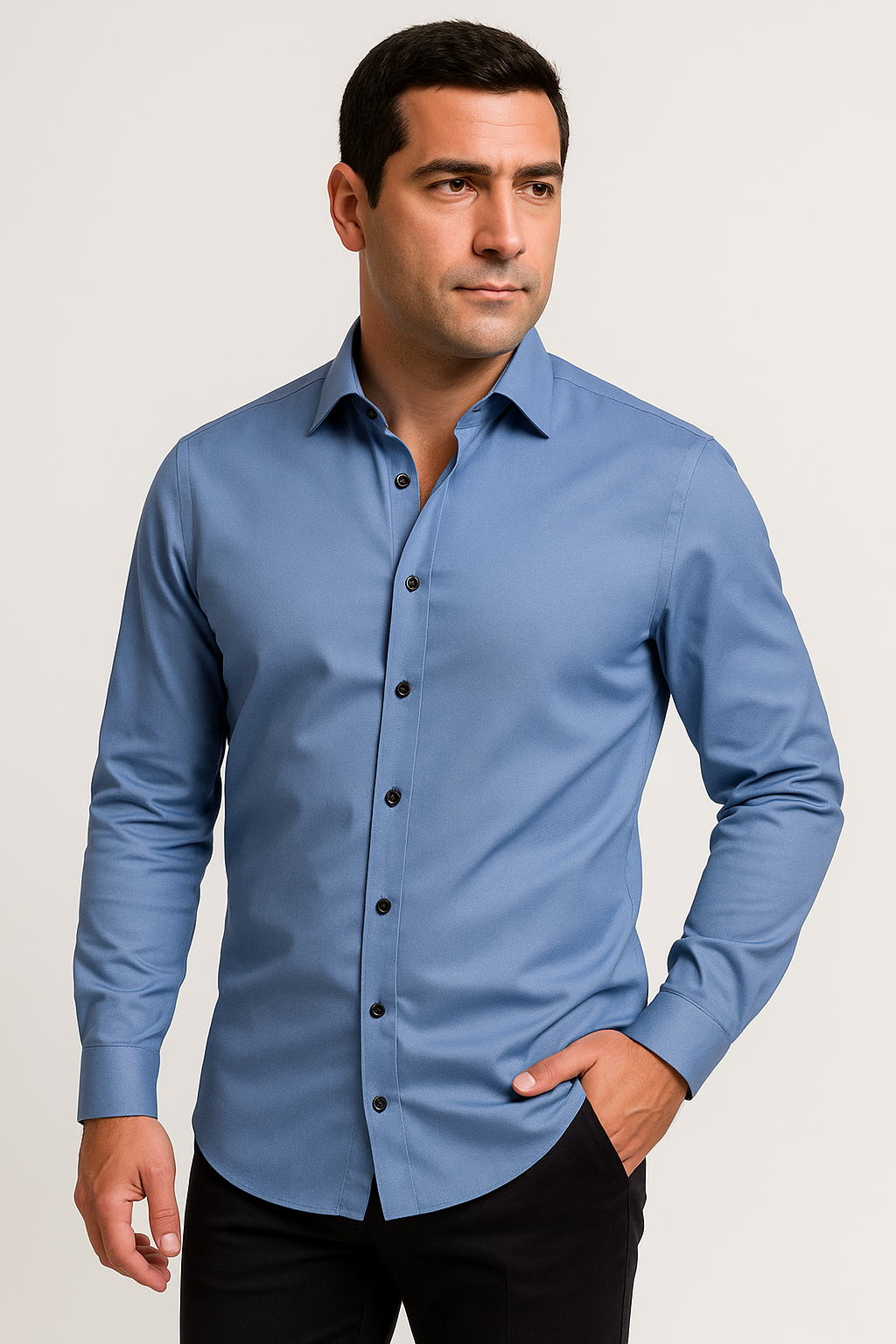 Camicia uomo slim fit bianca, vista frontale, tessuto traspirante, elegante e versatile per occasioni formali e casual.
