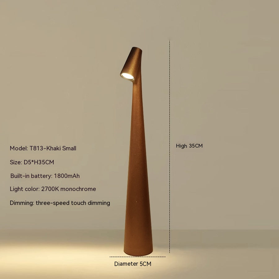 "Lampada da tavolo moderna ricaricabile, struttura snella in metallo, luce LED regolabile, colori: nero, marrone, grigio, ros