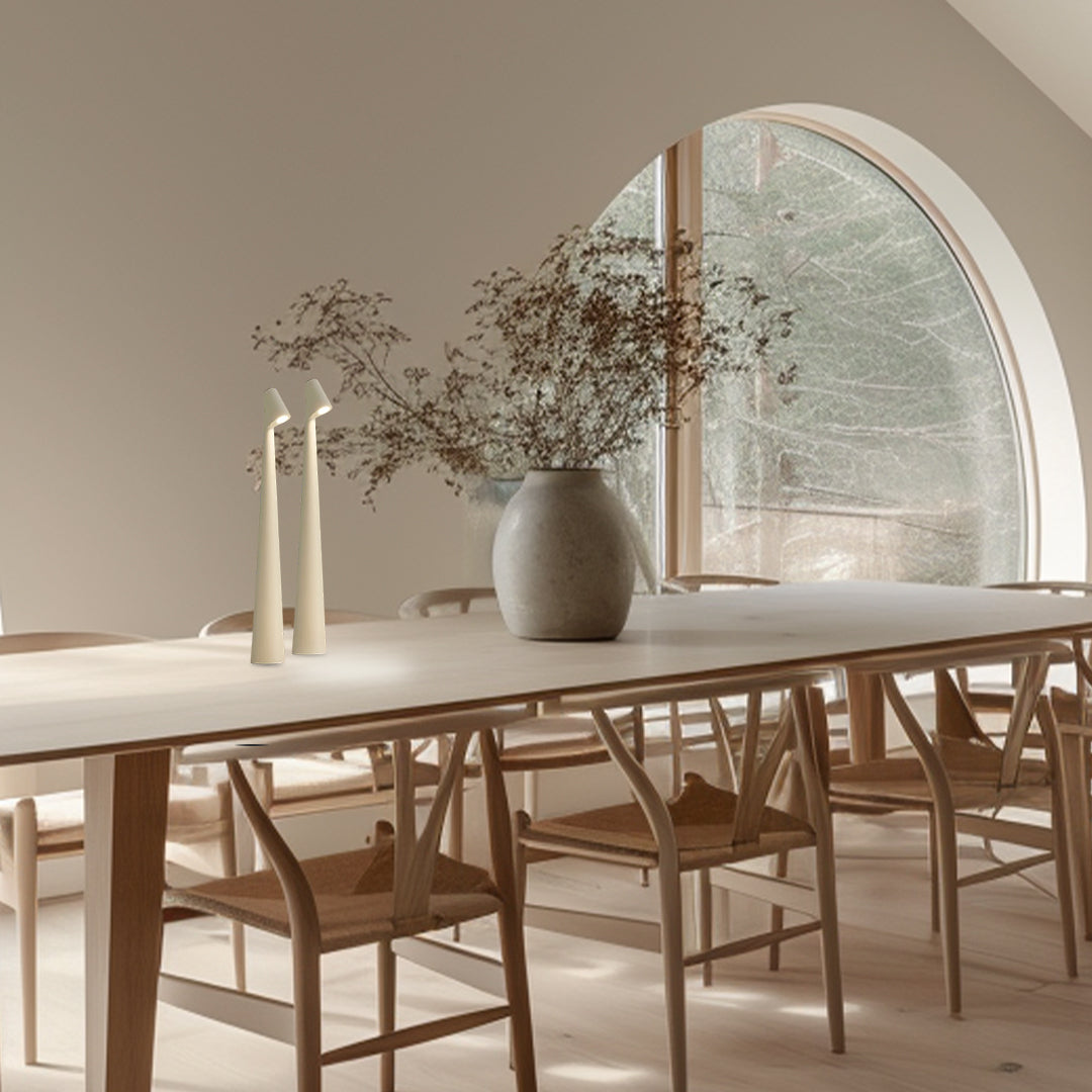 "Lampada da tavolo moderna ricaricabile, struttura snella in metallo, luce LED regolabile, colori: nero, marrone, grigio, ros