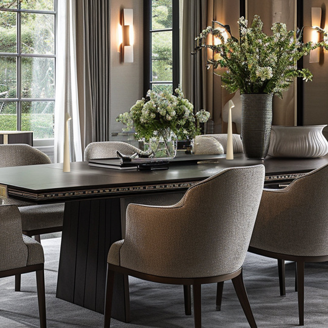 "Lampada da tavolo moderna ricaricabile, struttura snella in metallo, luce LED regolabile, colori: nero, marrone, grigio, ros