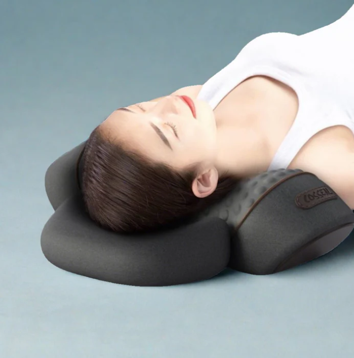 "Massaggiatore per collo ergonomico, memory foam blu e bianco per sollievo muscolare e relax quotidiano."