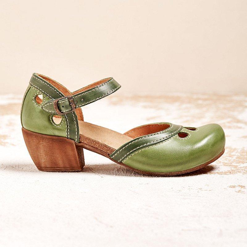 "Sandali eleganti donna Sofia, design raffinato, vista laterale, materiali alta qualità, comfort eccezionale, colore beige."