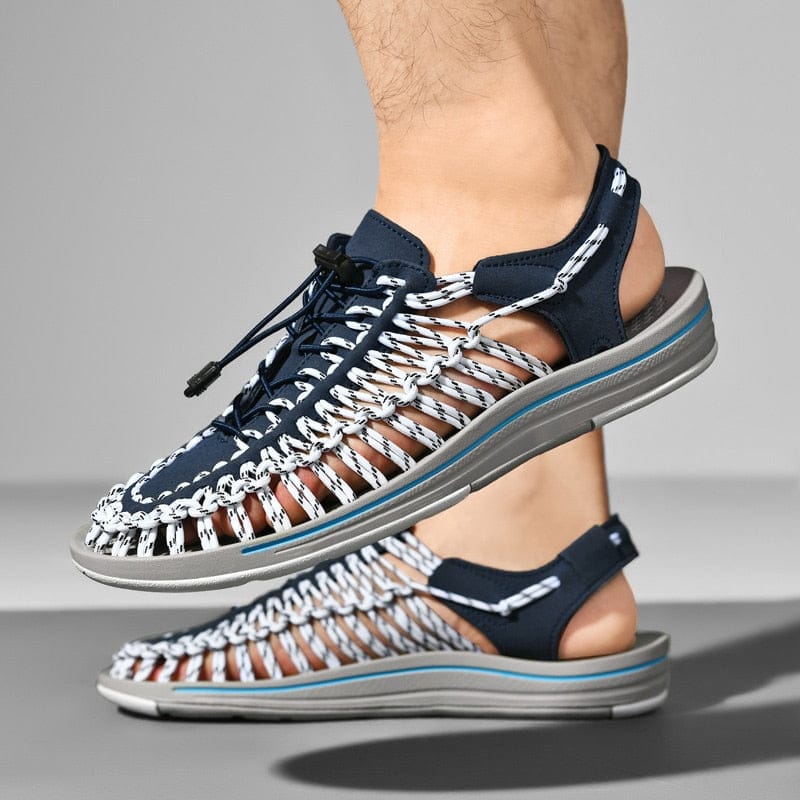 Sandali unisex leggeri, traspiranti, grigi, con cinghie regolabili, ideali per avventure estive all'aperto.