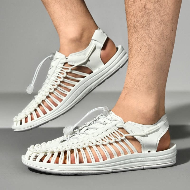 Sandali unisex leggeri, traspiranti, grigi, con cinghie regolabili, ideali per avventure estive all'aperto.