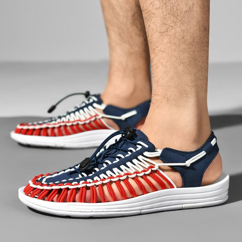 Sandali unisex leggeri, traspiranti, grigi, con cinghie regolabili, ideali per avventure estive all'aperto.