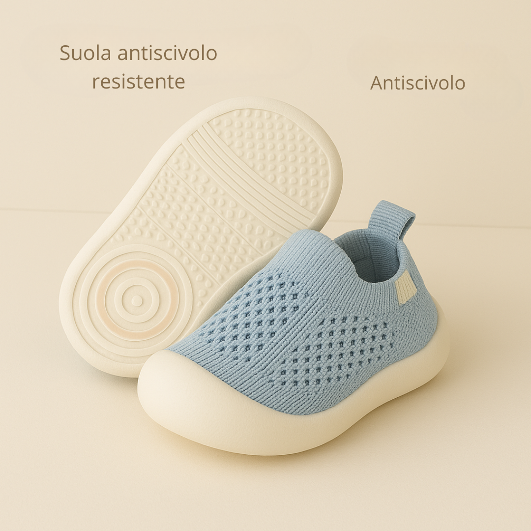Scarpe da ginnastica per bambini con suole antiscivolo in tonalità pastello, design moderno e struttura traspirante.