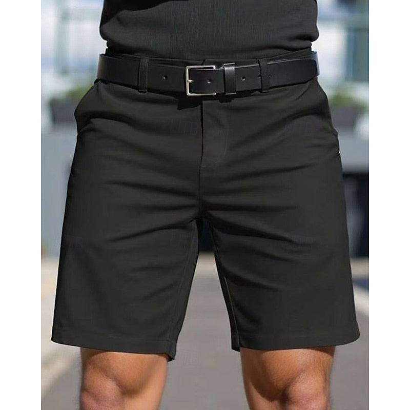 "Shorts uomo estivi comodi, tessuto leggero e taglio moderno, ideali per look casual e giornate calde."