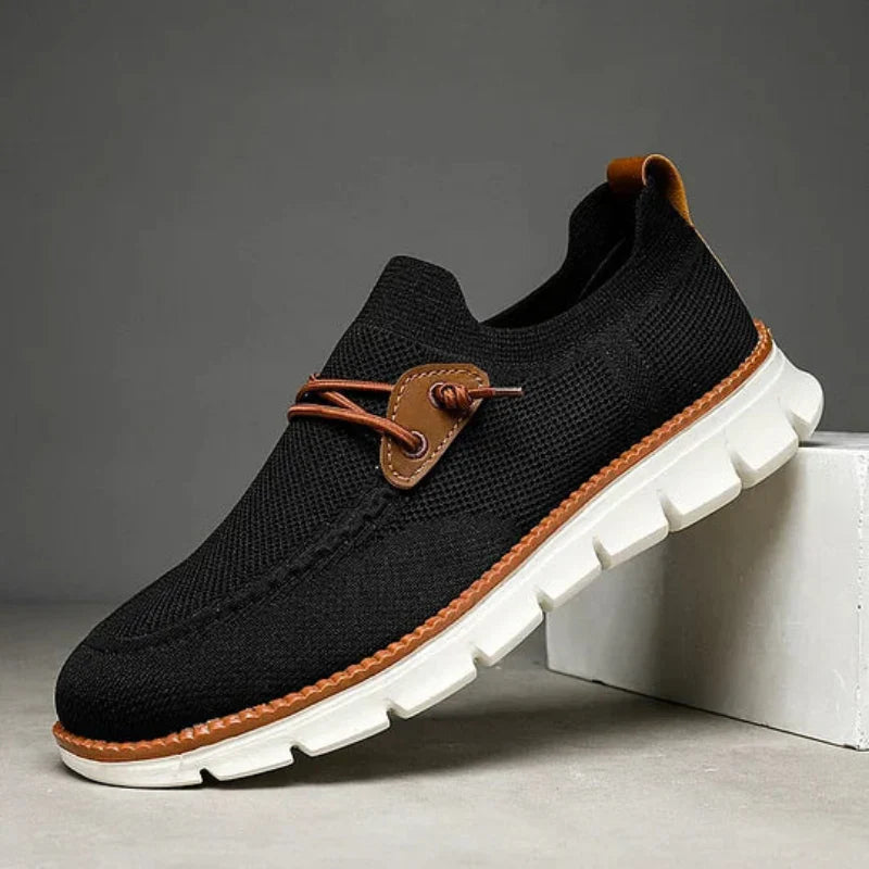 "Sneakers uomo comode in grigio, khaki e nero, design moderno, suola morbida, ideali per comfort e stile quotidiano."