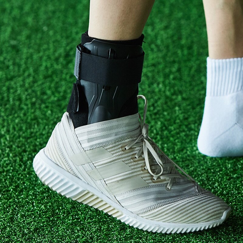 "Supporto ergonomico caviglie uomo/donna, materiale traspirante, design anti-scivolo, ideale per sport e prevenzione infortun