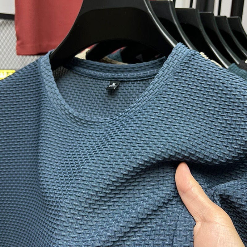 "T-shirt aderente uomo, colore neutro, vestibilità slim, ideale per ogni occasione, tessuto traspirante e confortevole."