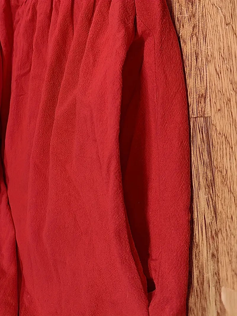 "Abito donna elegante in lino con tasche, colorato e versatile, per un look sofisticato e comodo in ogni stagione."