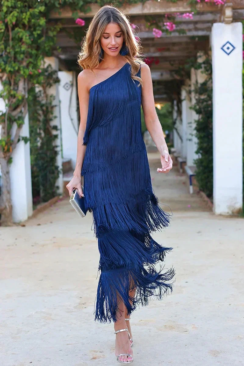 "Abito elegante donna monospalla, design asimmetrico, tessuto lussuoso, vista frontale, sofisticato e moderno"