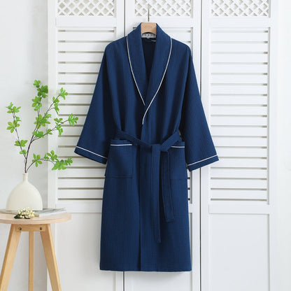 "Accappatoio in cotone bianco a nido d'ape unisex, design kimono con cintura, comfort per relax e stagioni calde."