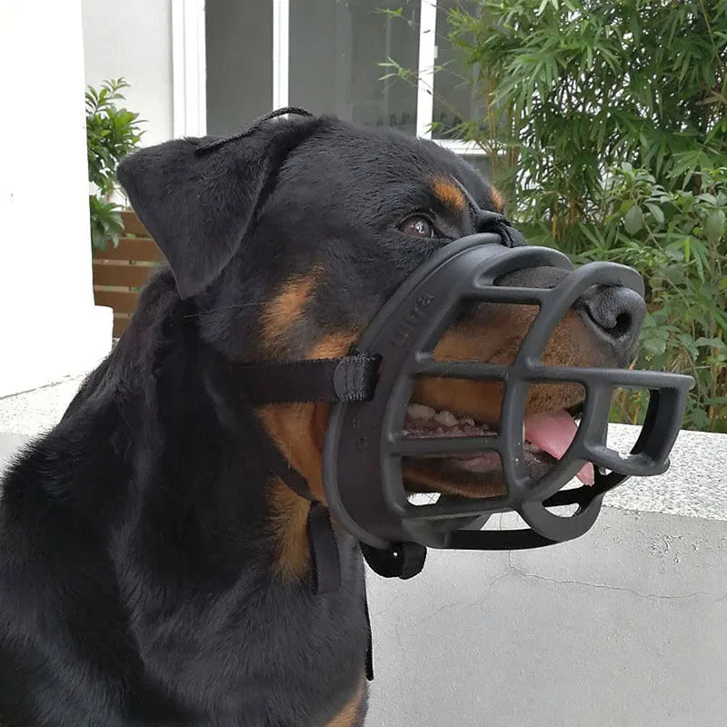 Adjustable silicone dog muzzle for training, safety, and preventing bites/barking. Breathable & comfortable.