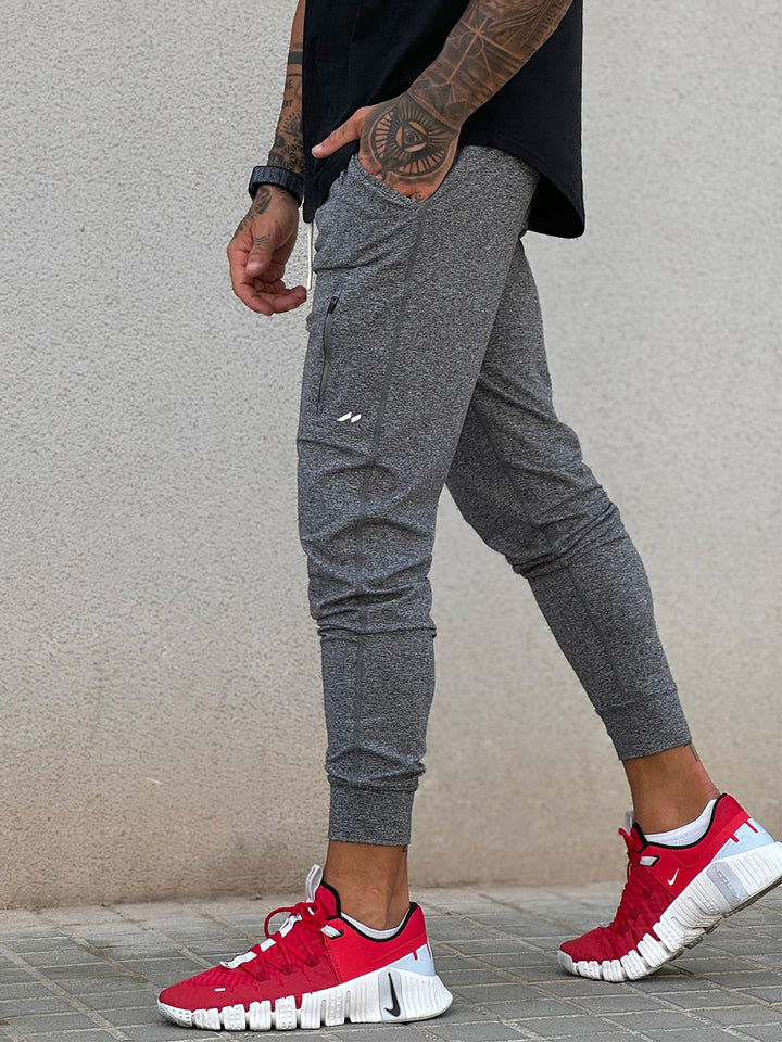 Versatile men's stretch activewear joggers, for hiking & outdoor adventures.