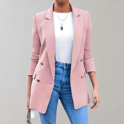 "Blazer elegante donna blu e bianco, taglio sartoriale, perfetto per look moda formali e casual."