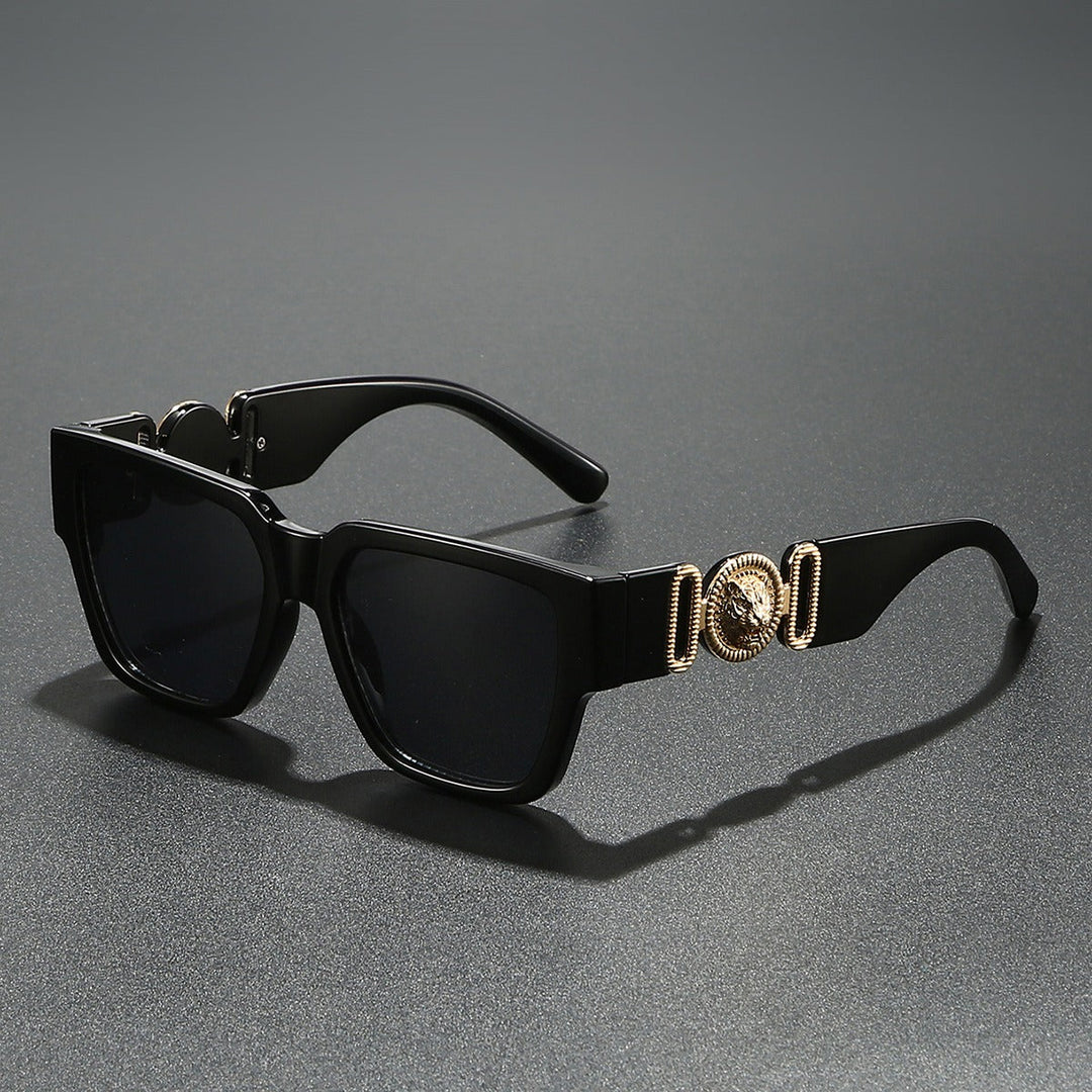 Stylish square frame eyewear, unisex design with UV400 protection. A bold statement fashion accessory.