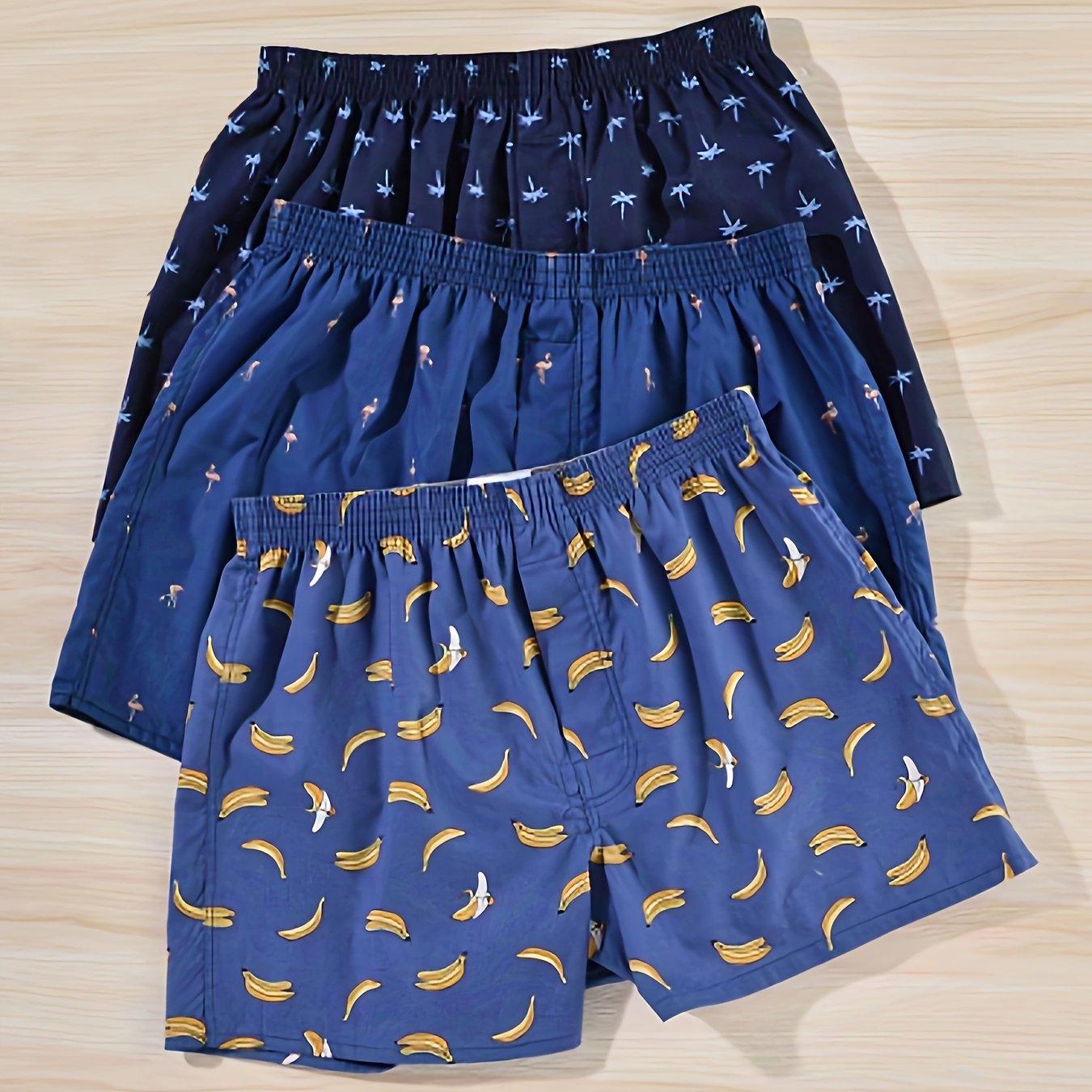 "Boxer da uomo in cotone 100% con stampa vegetale moderna, morbidi e traspiranti, perfetti per comfort quotidiano."