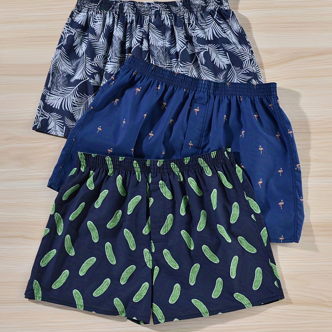 "Boxer da uomo in cotone 100% con stampa vegetale moderna, morbidi e traspiranti, perfetti per comfort quotidiano."
