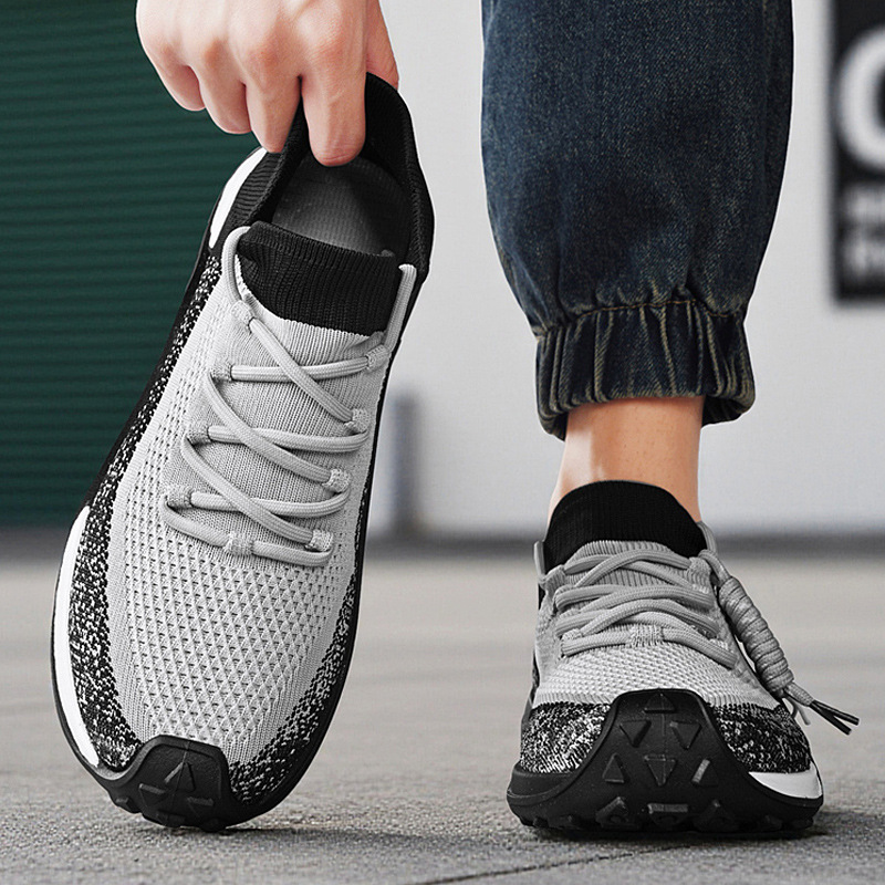 Everyday mens sneakers, lightweight & cushioned for ultimate walking comfort.