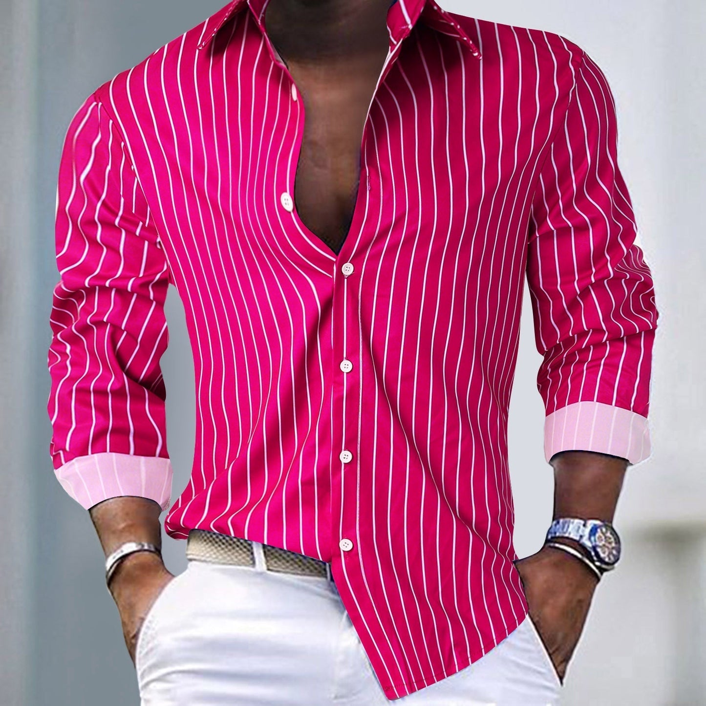 "Camicia a righe uomo classica, colori vivaci, blu e rosso, design elegante e moderno, ideale per look casual ed eleganti."