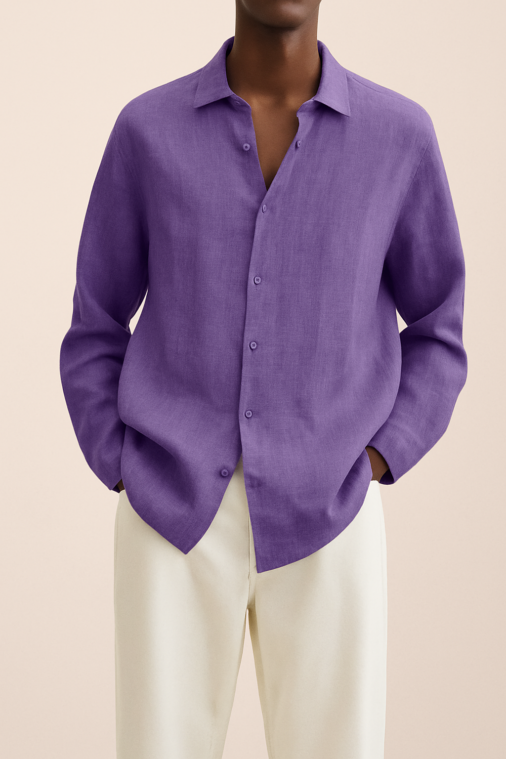 Camicia elegante uomo in lino, maniche lunghe, tessuto leggero e traspirante, ideale per look estivo moderno e raffinato.