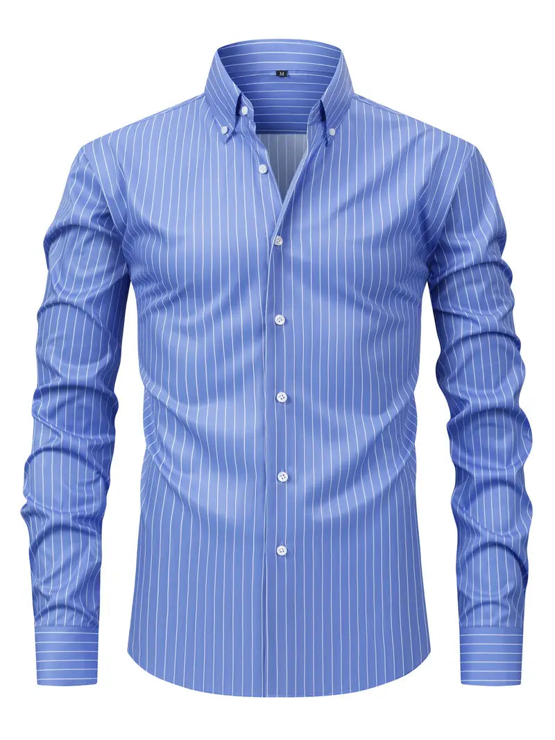 "Camicia uomo cotone righe eleganti, sfondo bianco con righe blu, vestibilità comoda, versatile per ogni occasione."