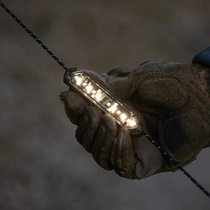 Rechargeable camping light rope with carabiner buckles, 5m length for tent lighting