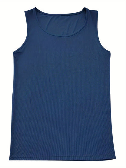 "Canotta uomo estiva traspirante, colore neutro, design minimalista slim fit per look casual e sportivo, vista frontale."
