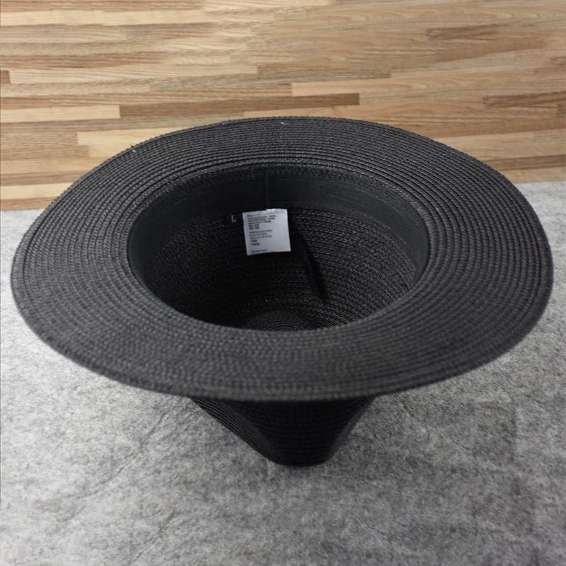 "Cappello da uomo in palma toquilla intrecciata, design elegante, beige chiaro, perfetto per occasioni estive casual e formal