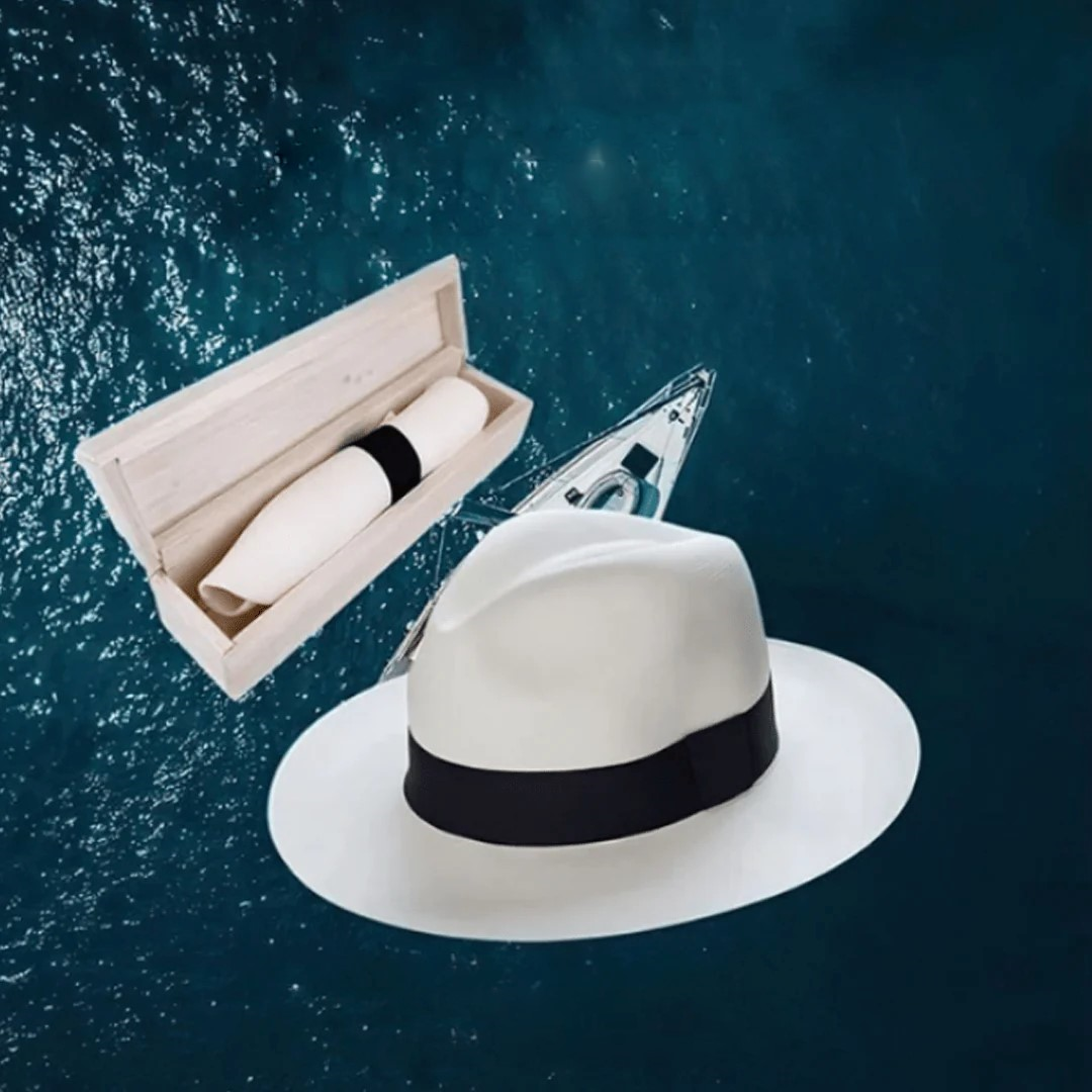 "Cappello da uomo in palma toquilla intrecciata, design elegante, beige chiaro, perfetto per occasioni estive casual e formal