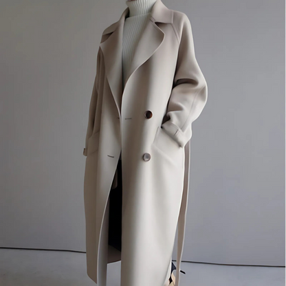 Cappotto classico donna in lana morbida, elegante e caldo, ideale per l'autunno/inverno, con fodera setosa e design senza tem