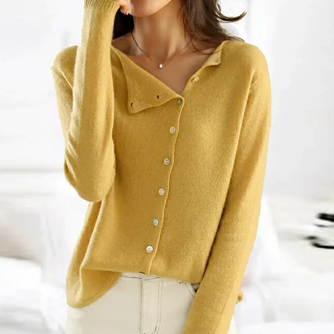 Cardigan in cashmere per donna, elegante e raffinato, con linee pulite e design versatile, perfetto per tutte le stagioni.