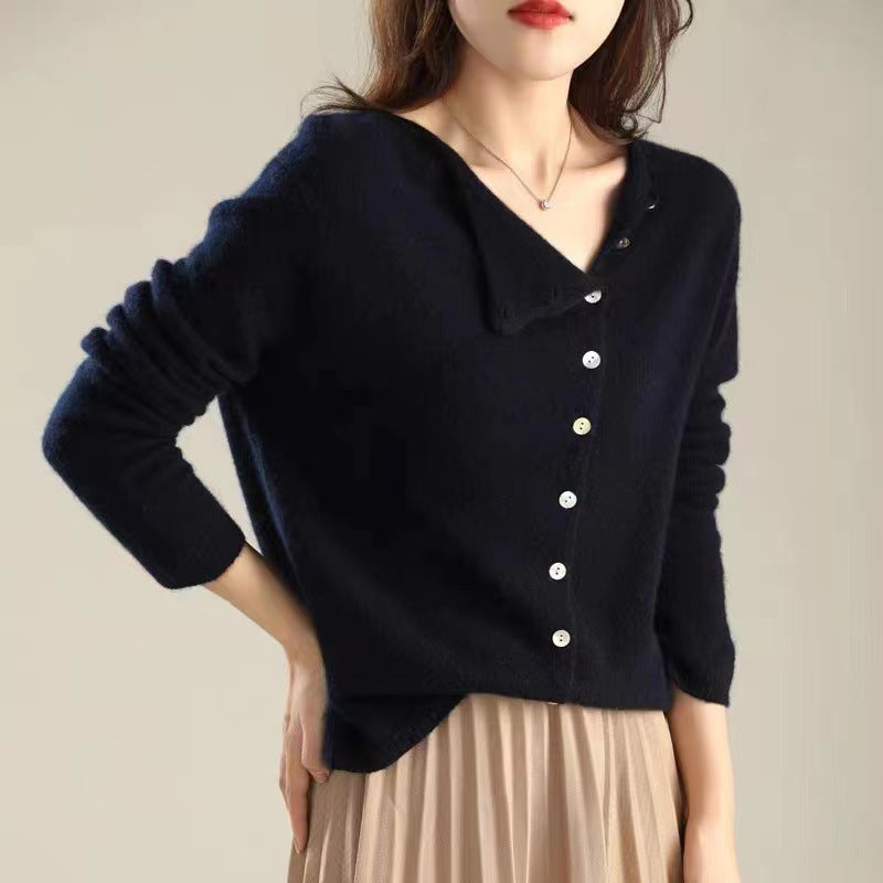Cardigan in cashmere per donna, elegante e raffinato, con linee pulite e design versatile, perfetto per tutte le stagioni.