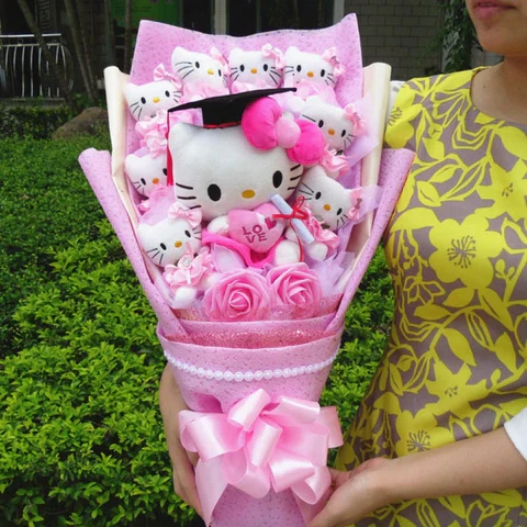 Adorable cat plush toy bouquet with vibrant soap flowers. An ideal special occasion gift, perfect for girls & women.