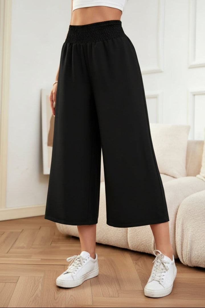Khaki women's cropped wide leg pants with elastic waist for effortless summer comfort & style.