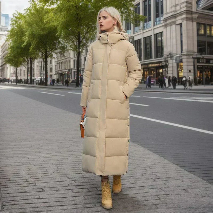 Versatile women's long coat, suitable for various cold weather occasions and fashion.