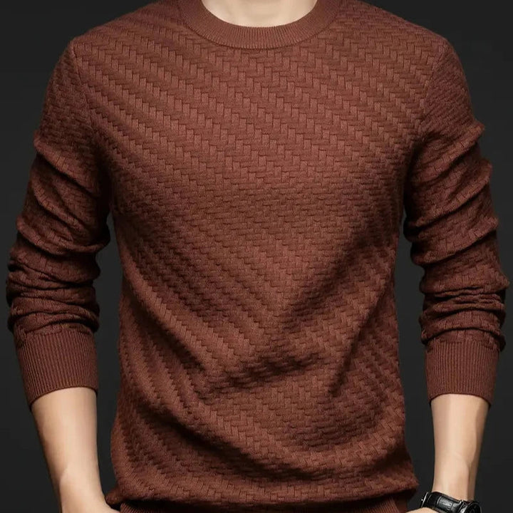 Effortless style with this women's textured knit long sleeve sweater, perfect for chic fall and winter outfits.