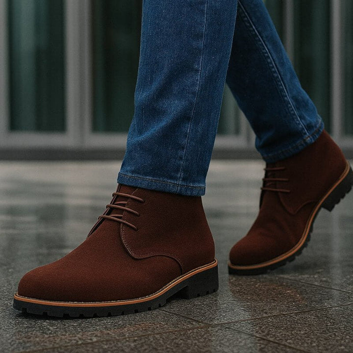 Men's classic everyday boots, high-quality, comfortable & durable, suitable for both casual and dress styles.