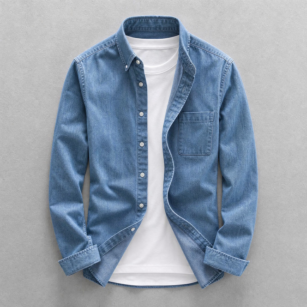 Classic men's Oxford shirt, long sleeve, comfortable button-down for effortless everyday style.