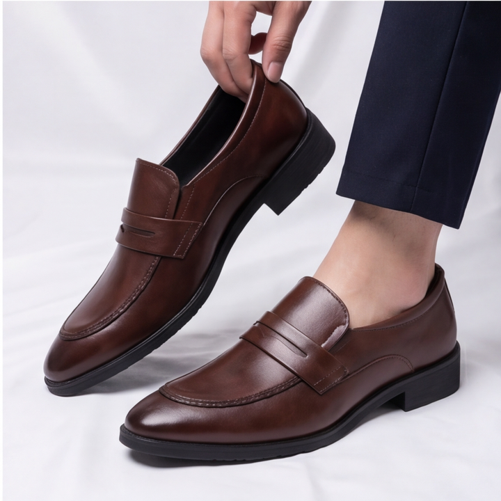 Versatile men's penny loafers, suitable as classic dress shoes or stylish casual footwear.
