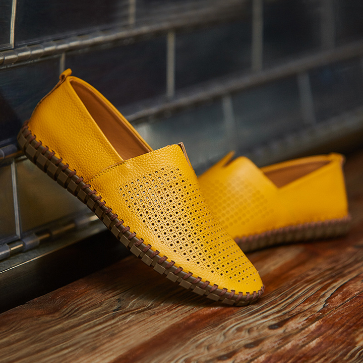 Everyday men's footwear: comfortable perforated slip-on loafers for effortless style.