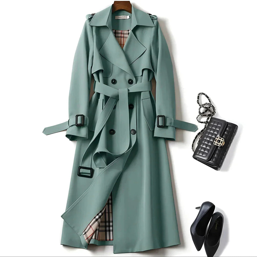 Comfortable fit of women's belted trench coat, double-breasted, water-resistant, ideal everyday classic outerwear.