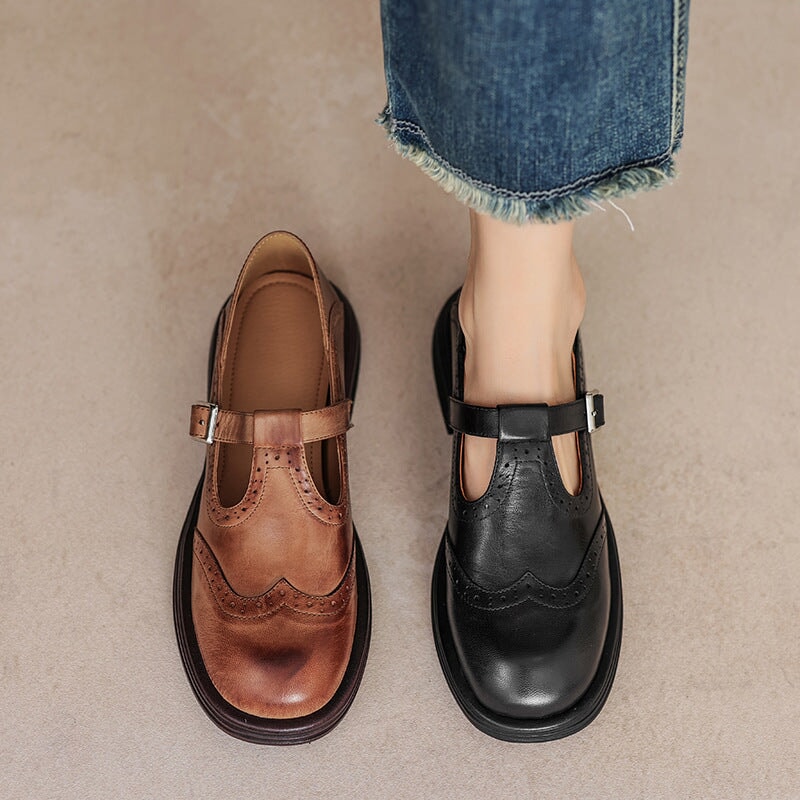 Everyday women's classic Mary Jane sandals, offering comfort and support.