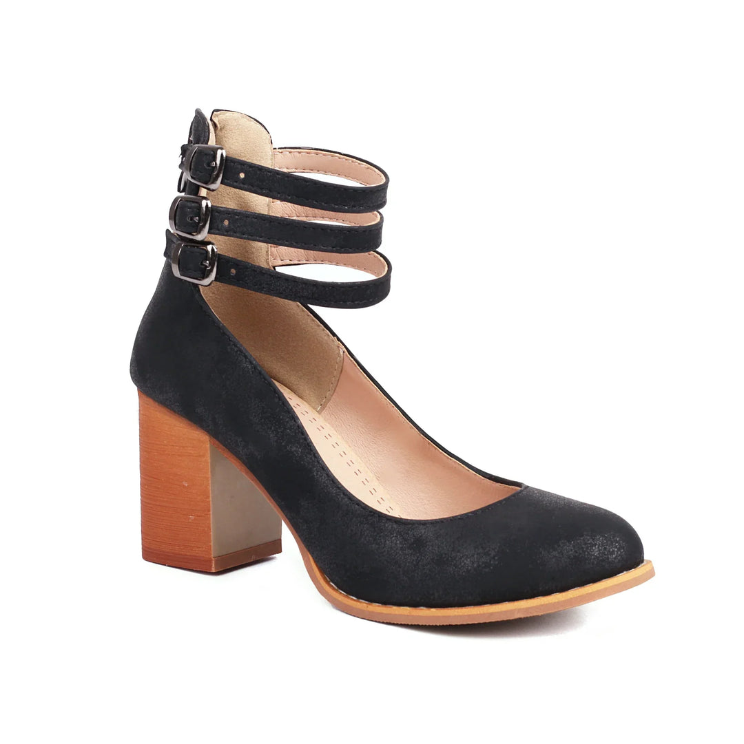 Women's versatile heels: strappy design with a stable block heel for all-day wear.