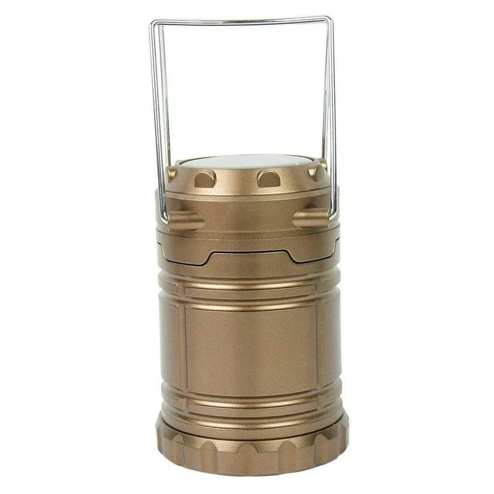 Outdoor lighting solution: a collapsible LED lantern, compact and ready for any adventure.