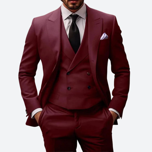 "Completo uomo 3 pezzi elegante in vari colori, giacca, gilet e pantaloni, vista frontale, stile classico e moderno."
