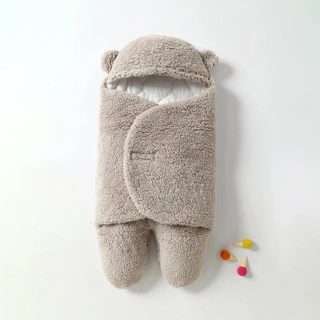 "Coperta fascia neonato ultra morbida, avvolgente e calda in rosa, perfetta per passeggiate invernali e sonno sereno."