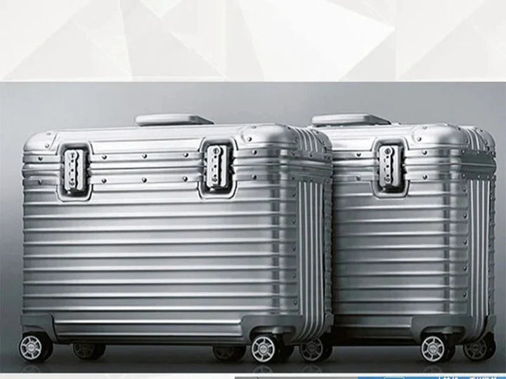 High-quality unisex aluminum hard shell spinner suitcase, offering maximum protection and style.
